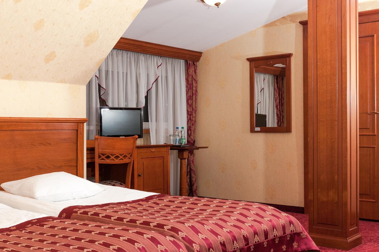 Hotel Korona Sandomierz Luaran gambar