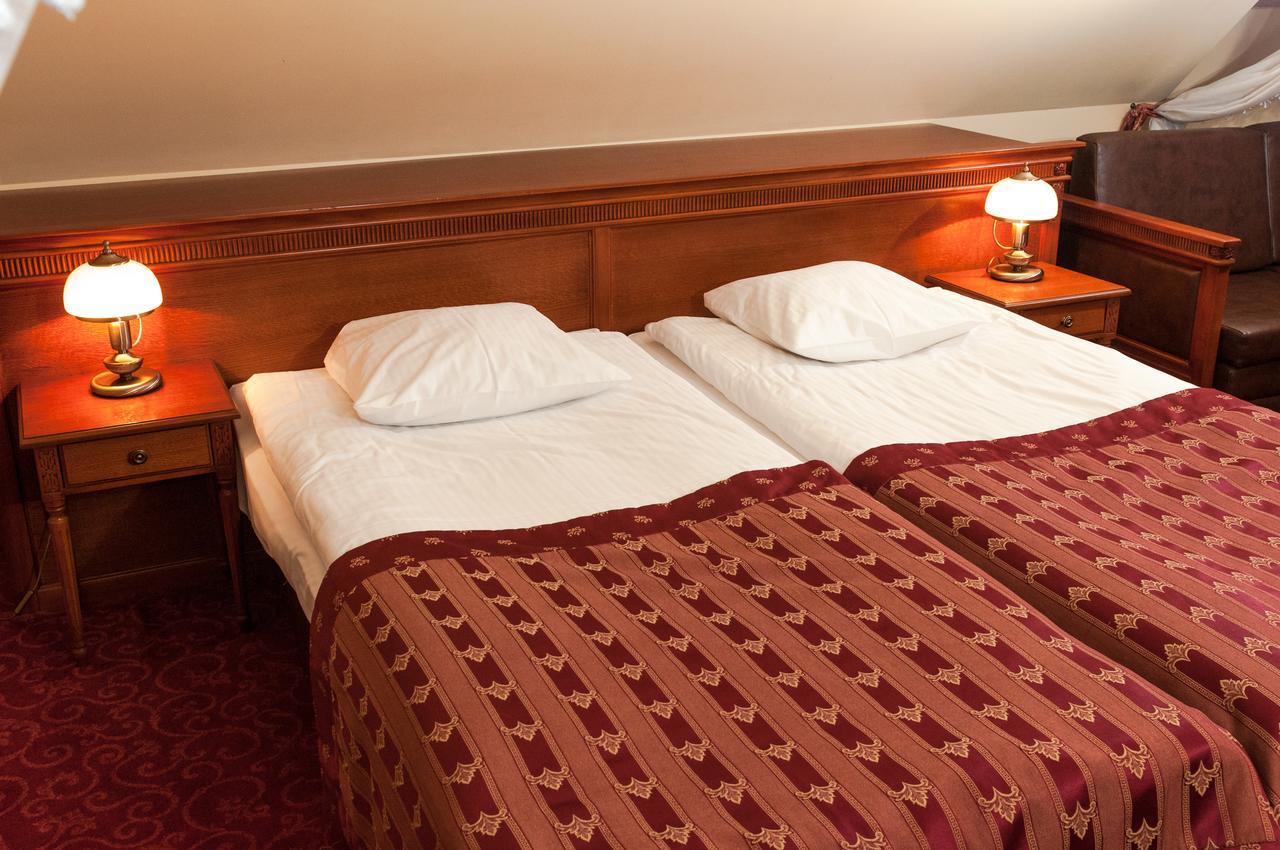 Hotel Korona Sandomierz Luaran gambar