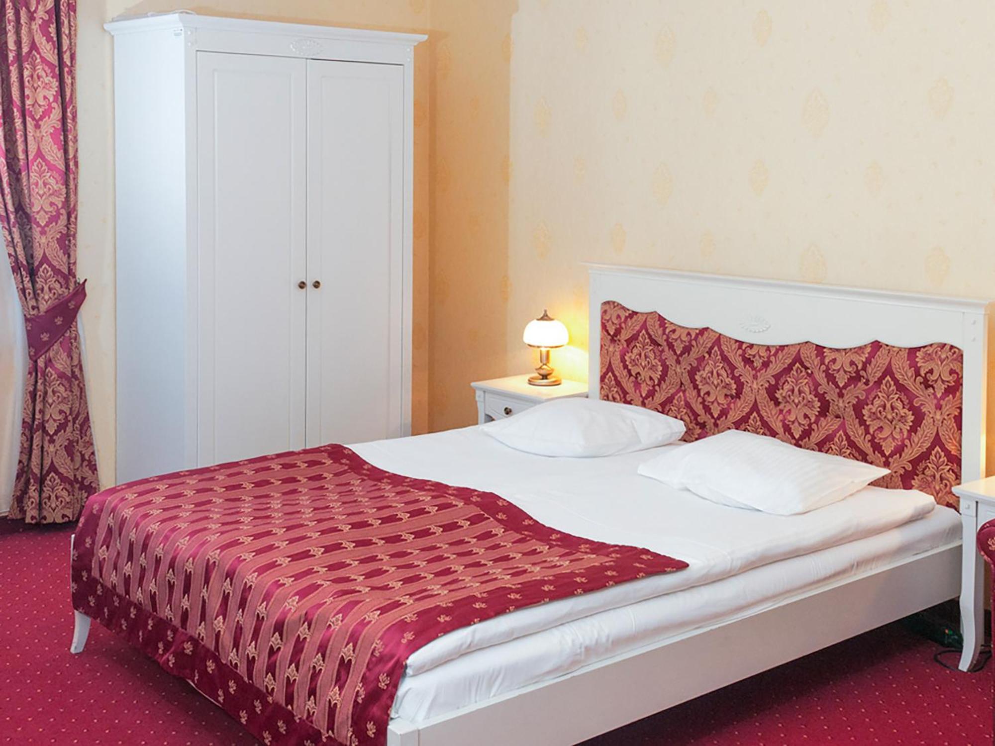Hotel Korona Sandomierz Luaran gambar
