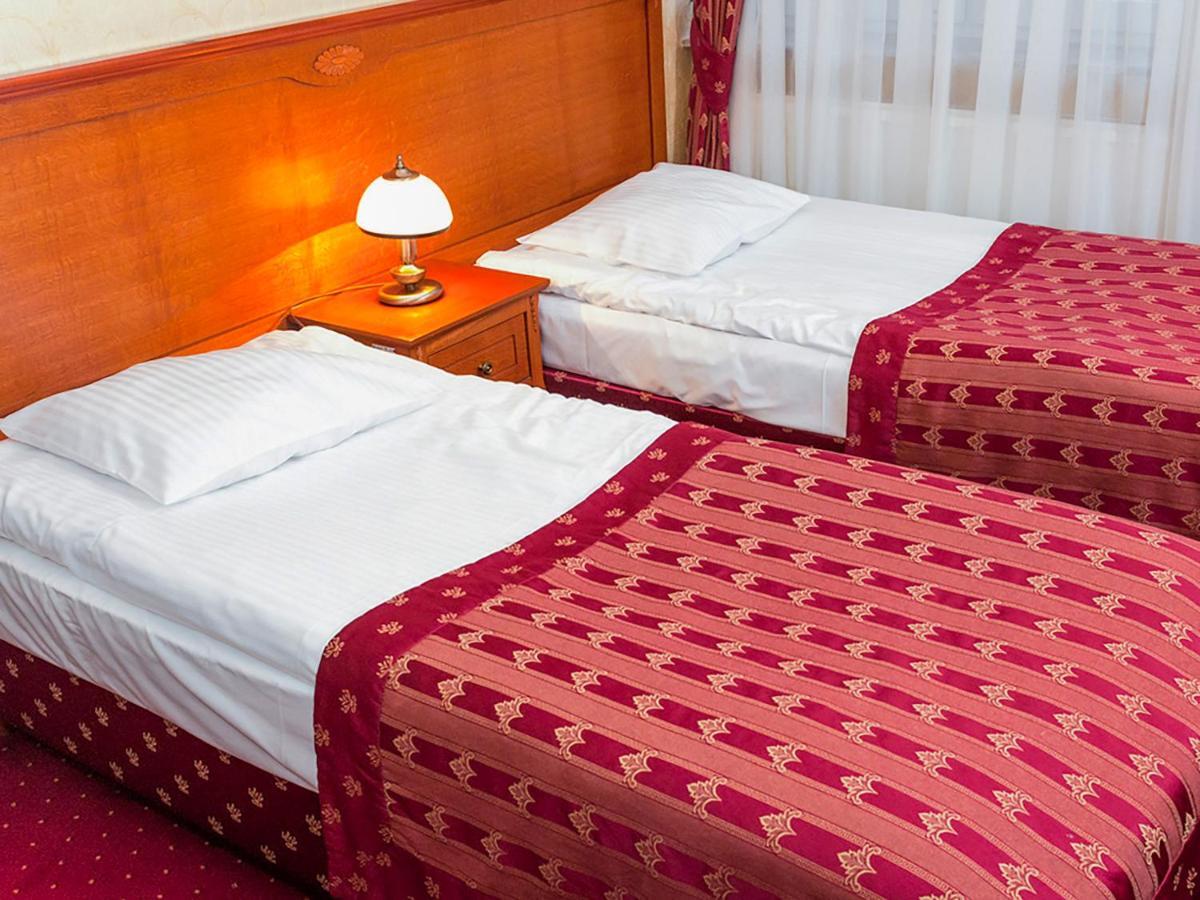 Hotel Korona Sandomierz Luaran gambar