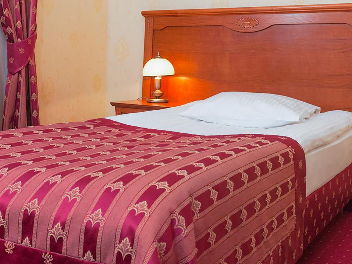 Hotel Korona Sandomierz Luaran gambar