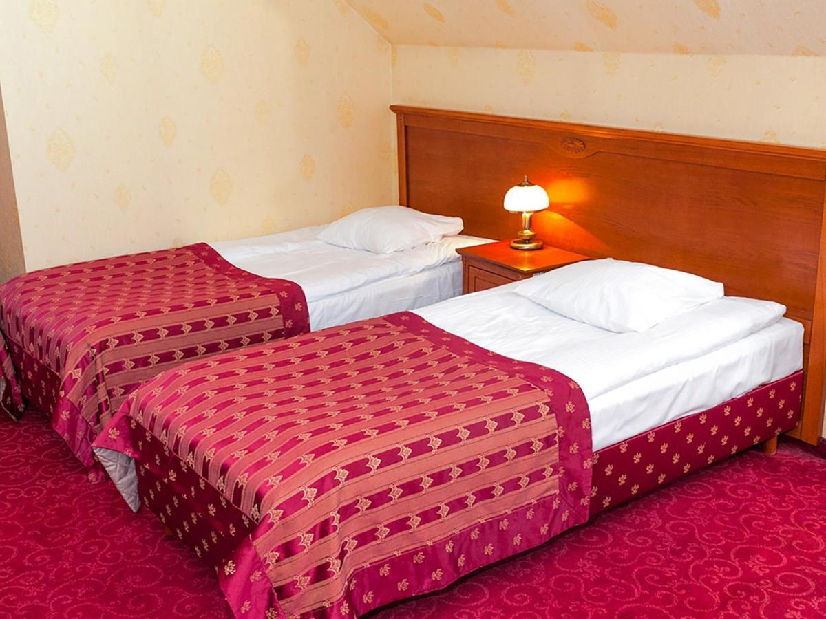 Hotel Korona Sandomierz Luaran gambar